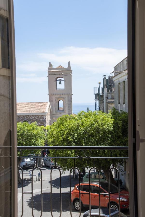 Castalia Apartments & Rooms Duomo Ταορμίνα Εξωτερικό φωτογραφία