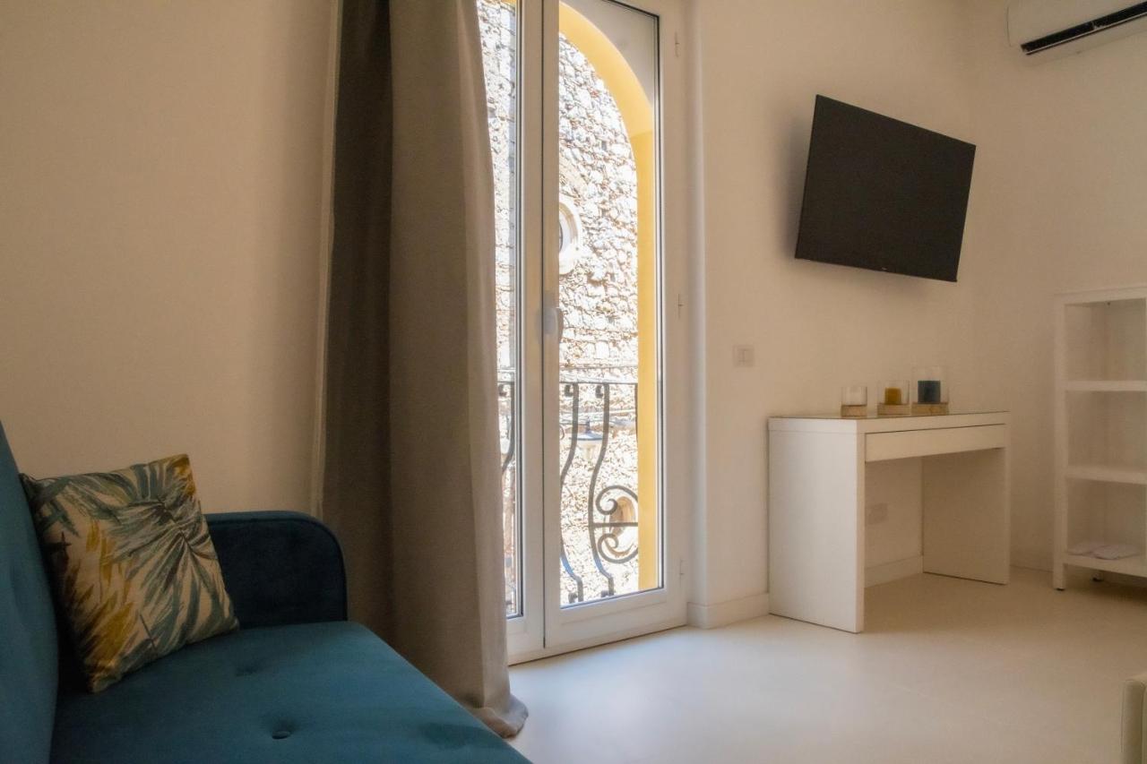 Castalia Apartments & Rooms Duomo Ταορμίνα Εξωτερικό φωτογραφία